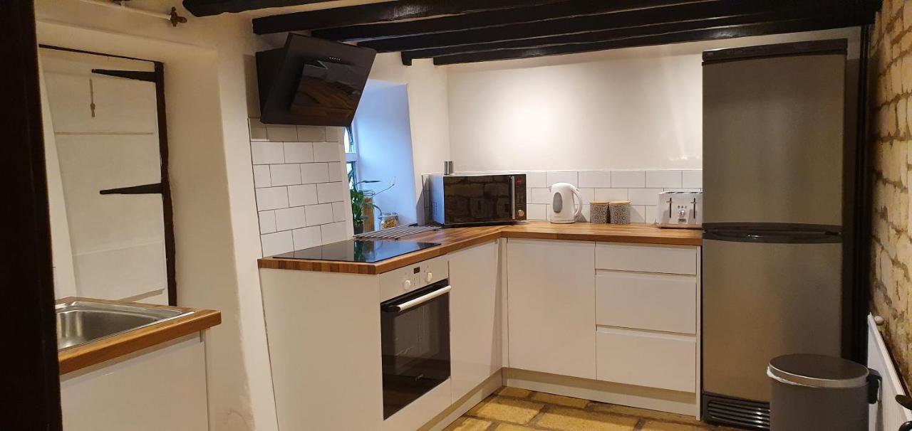 Quirky Cottage - Dogs Welcome Corsham Exteriör bild